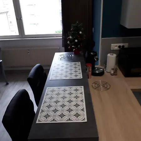 Au Cosy De L'est Avec Parking Lägenhet Colmar